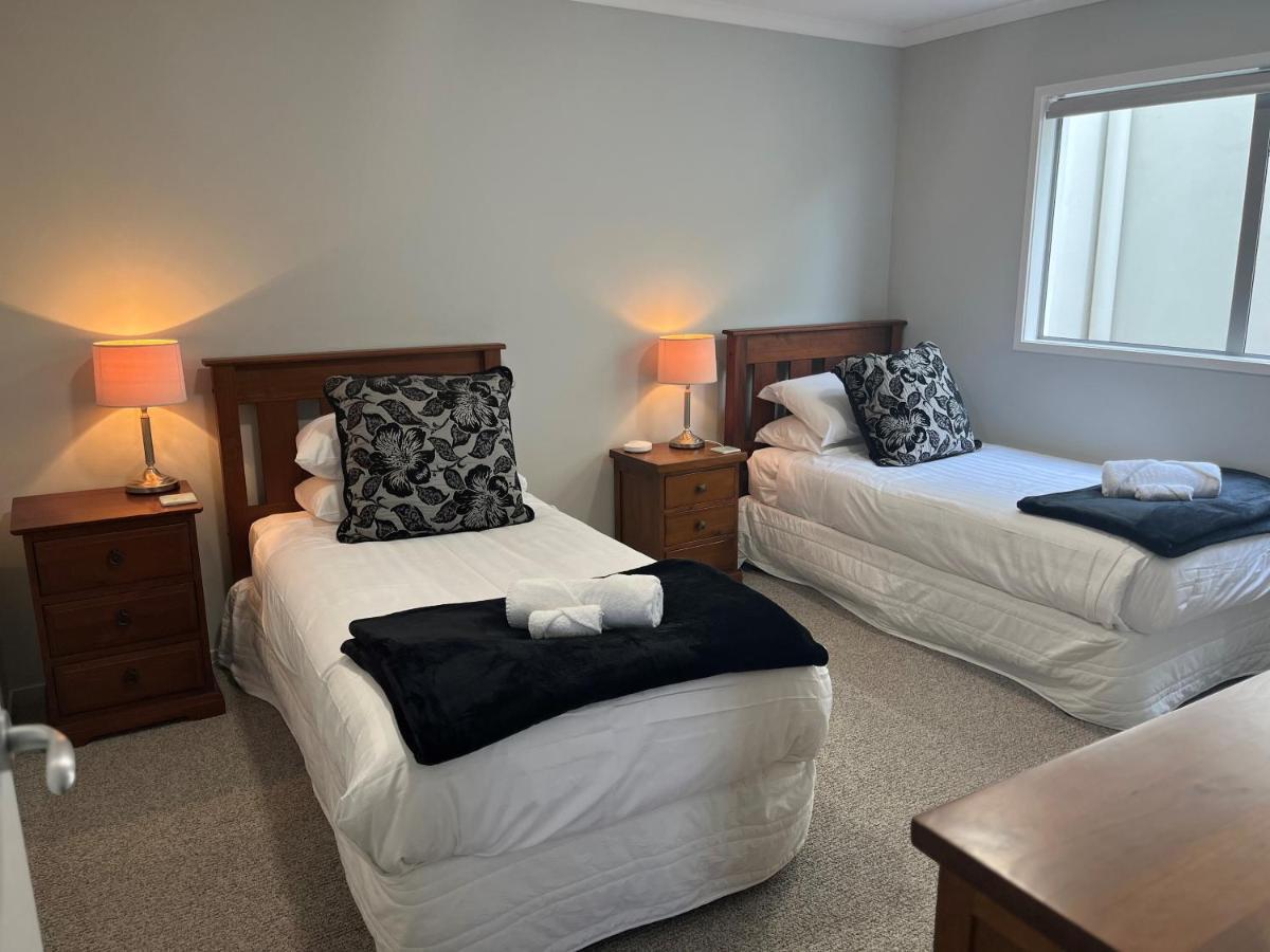 Апартаменты Seaside Wanaka Tce Нью-Плимут Экстерьер фото