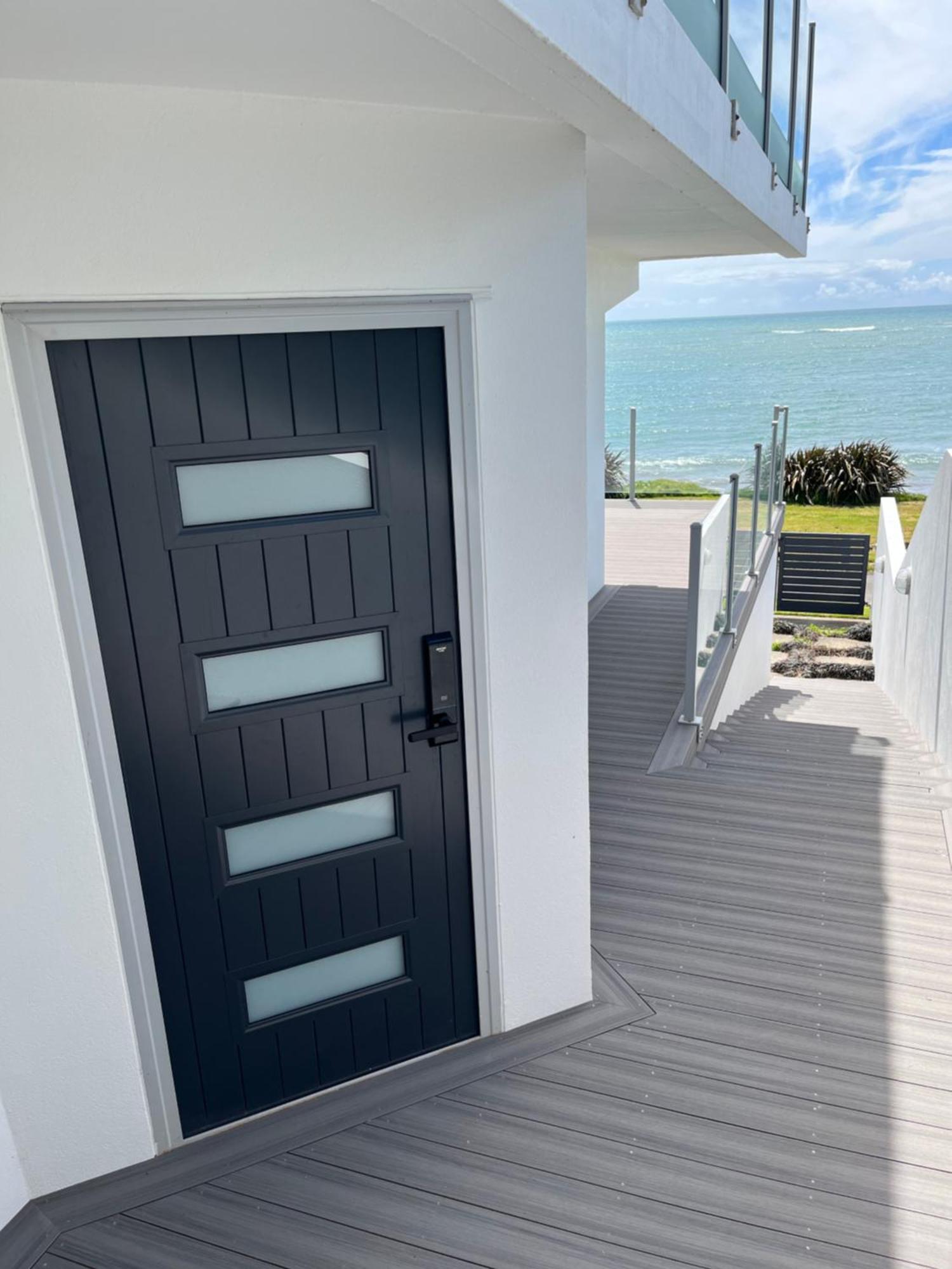 Апартаменты Seaside Wanaka Tce Нью-Плимут Экстерьер фото